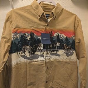 Brand New Vintage Wolf Scenery Button Up Shirt.